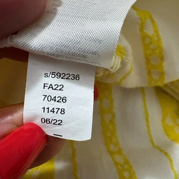 Loft Butter Yellow and Cream Long Sleeve Embellished Blouse. 3/4 Button Up. - Picture 12 of 13